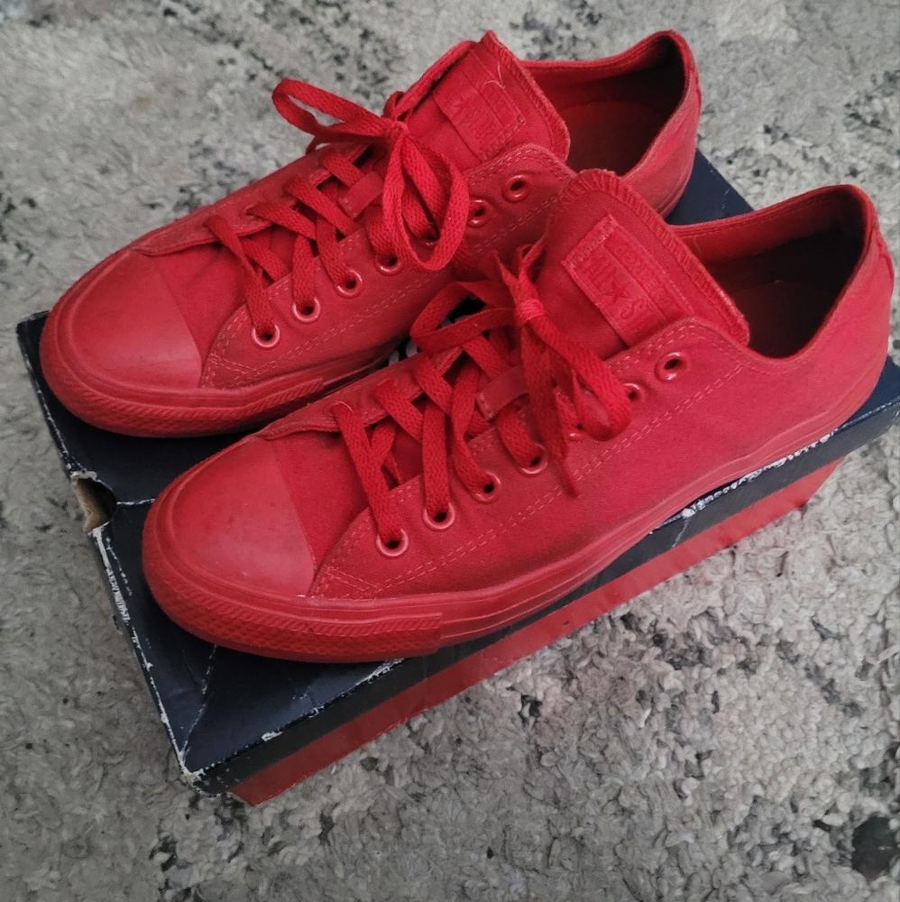 Red Chuck Taylor Converse Size 9.5